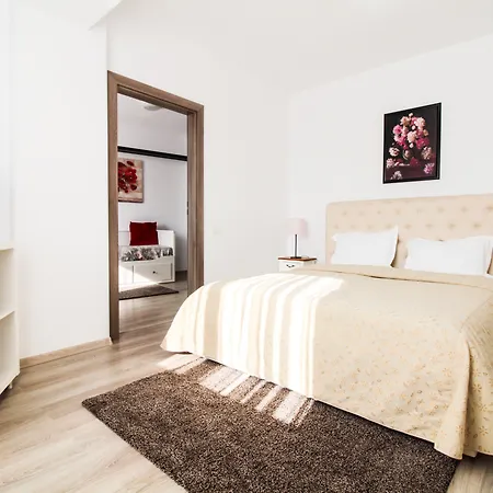 La Casa Готель 3*