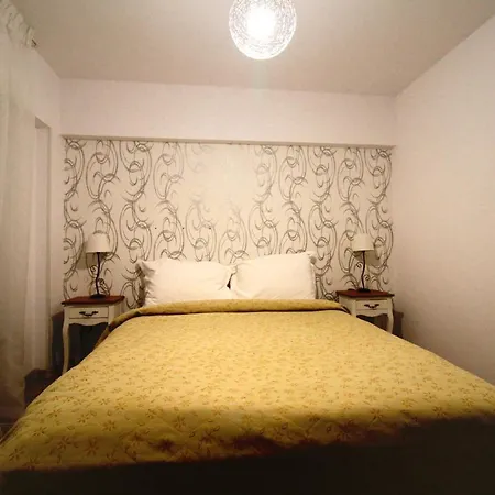 La Casa 3*