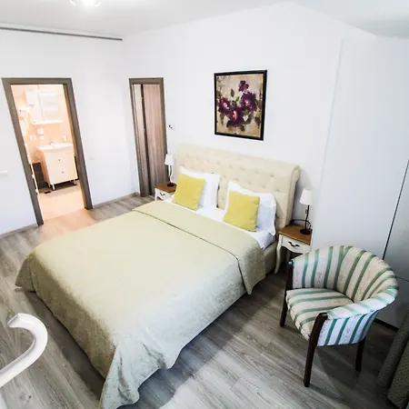 La Casa 3* Bucarest
