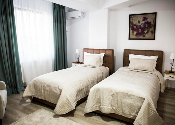 La Casa Hotel 3*