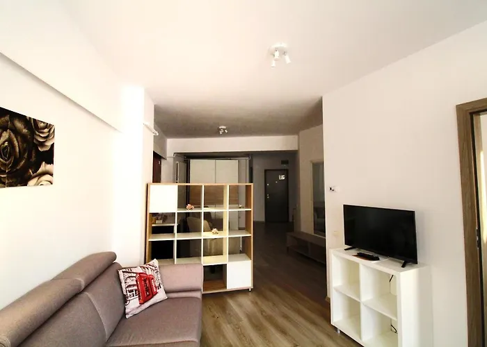 La Casa 3*