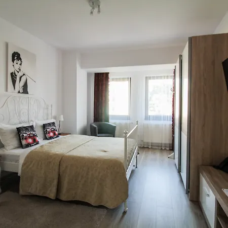La Casa Bucureşti