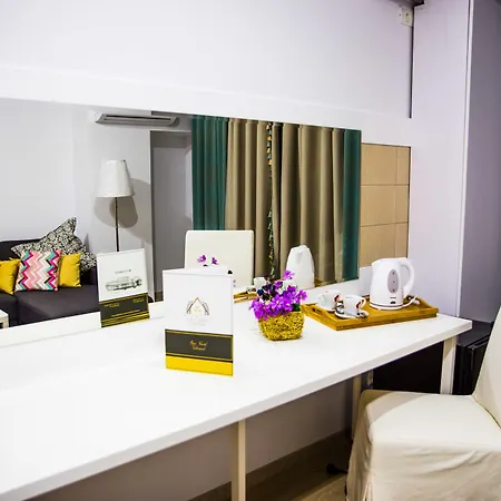 La Casa Hotel 3*