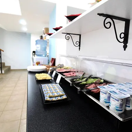 La Casa Hotel Bucureşti